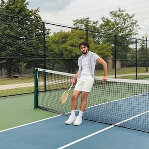 Meet your Posher, Cihat